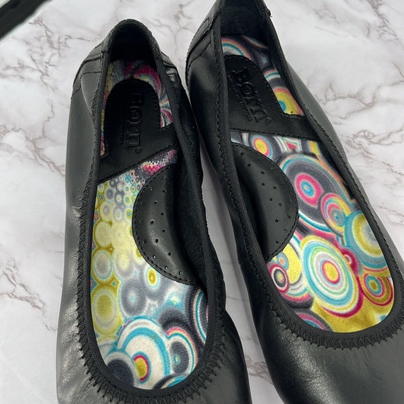 BORN Julianne Leather Ballet Flats Black Size 7.5M Comfy Casual Slip On - Picture 2 of 8